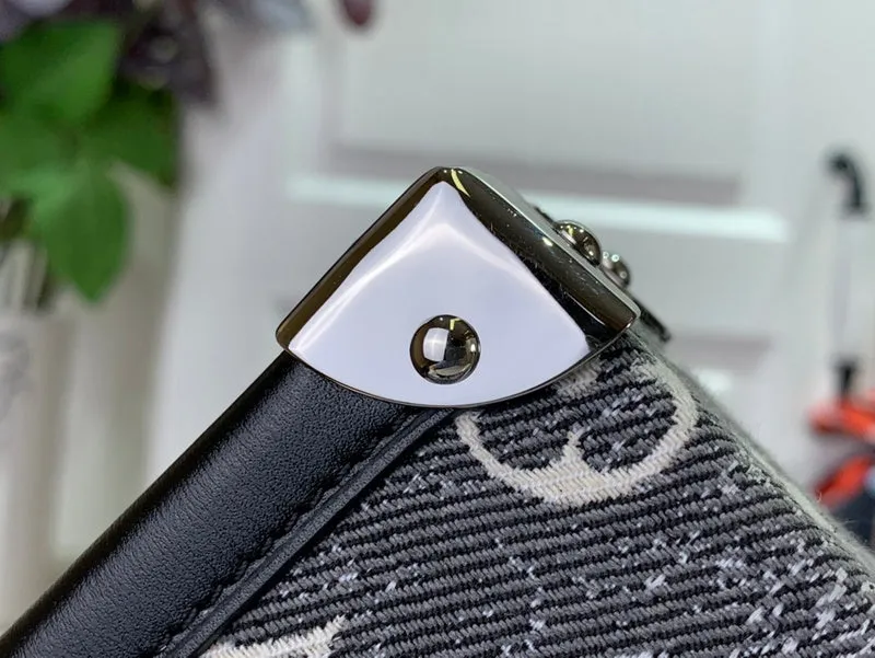 Fashion Lu-Vi bags - 2462