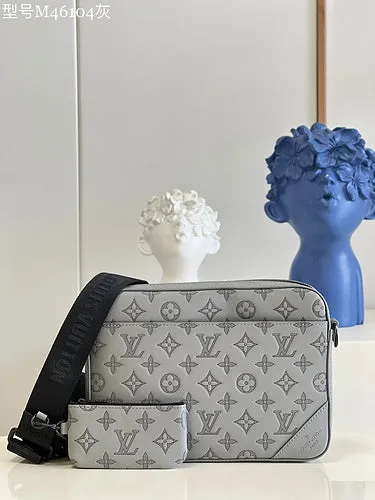 Fashion Lu-Vi bags - 3159