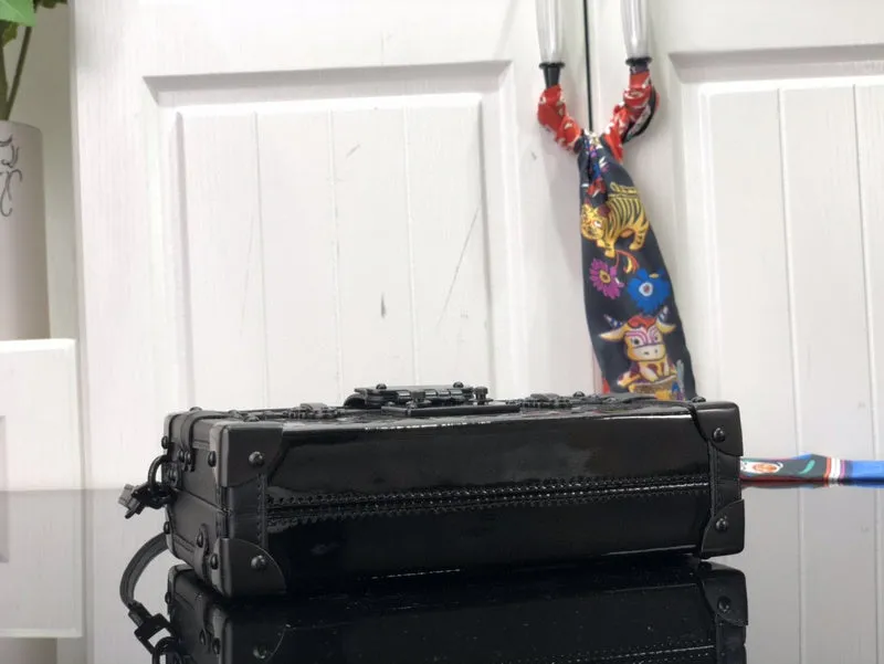 Fashion Lu-Vi bags - 3439