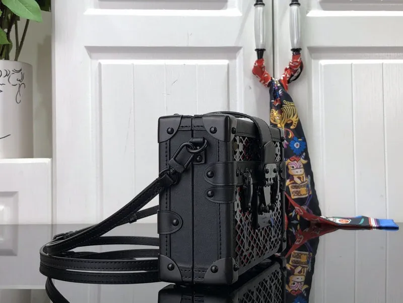 Fashion Lu-Vi bags - 3439