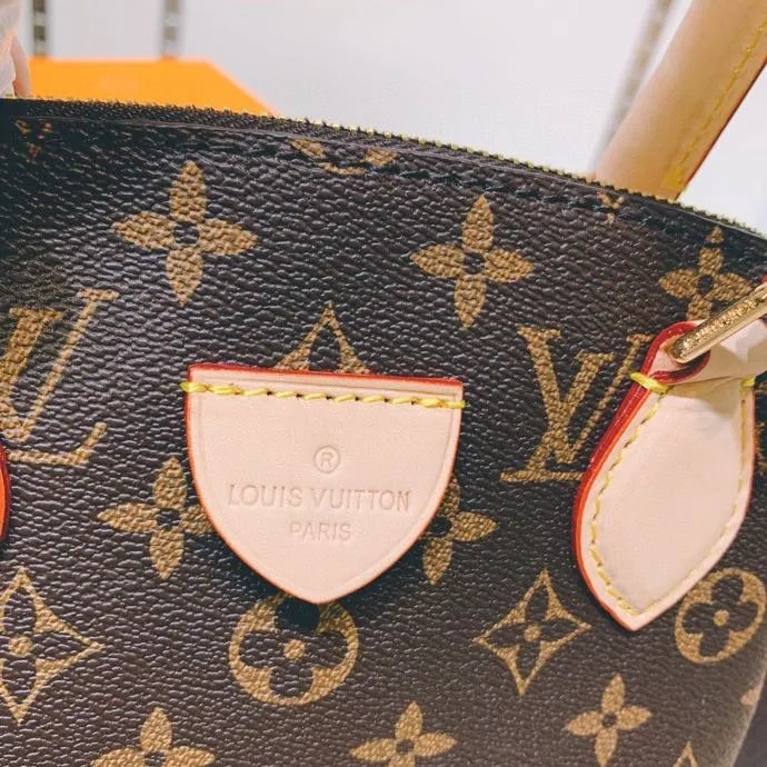 Fashion Lu-Vi bags - 3940