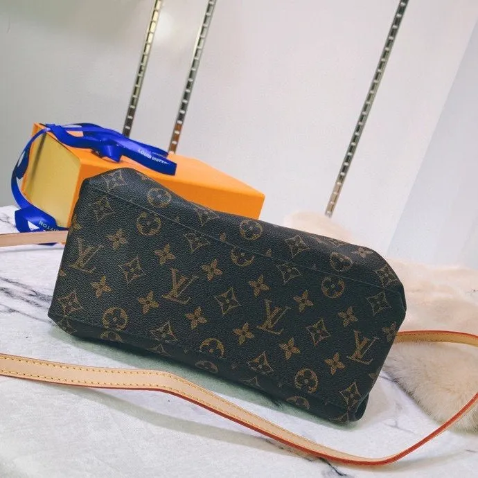 Fashion Lu-Vi bags - 3940
