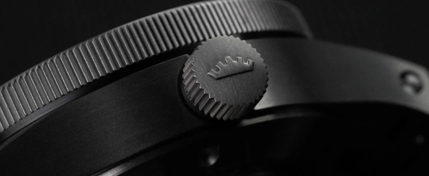 Fortis Flieger F-43 Triple GMT On Block Bracelet