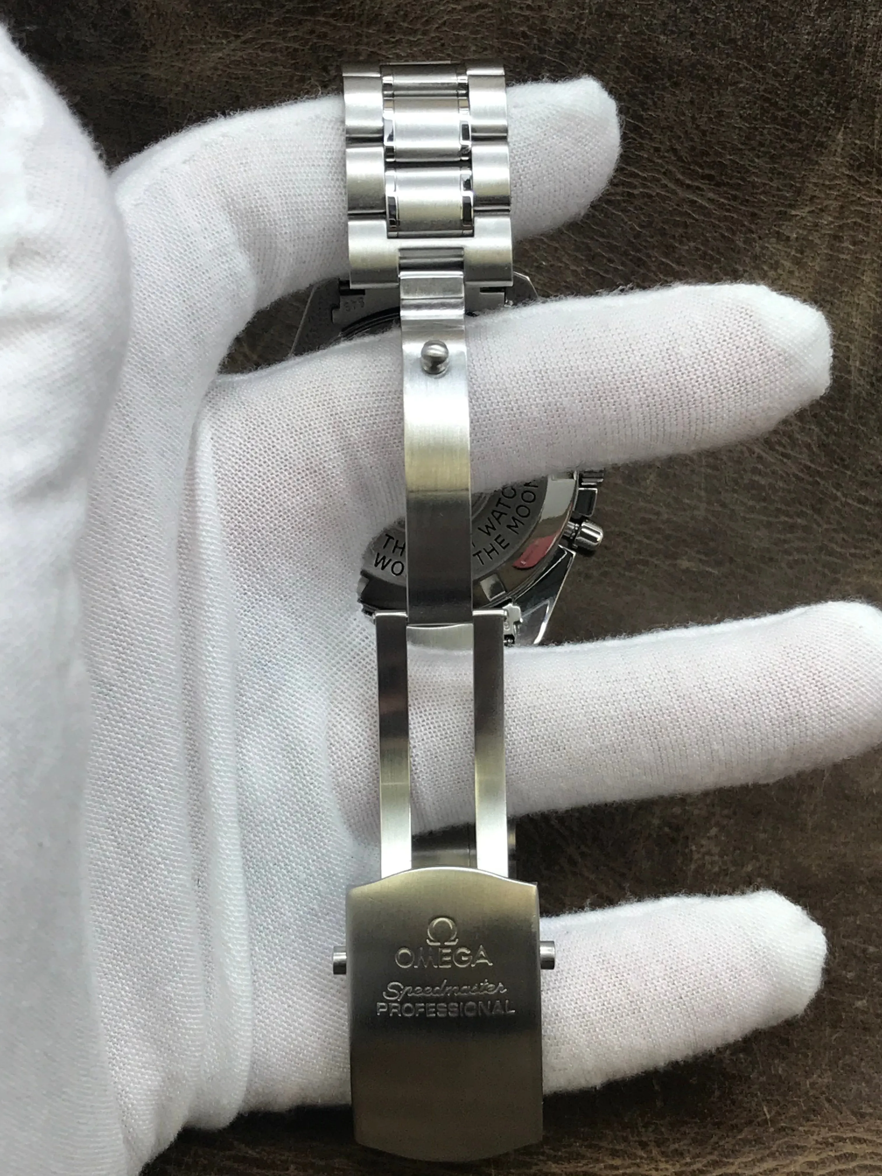 Omega Speedmaster Moonwatch 35705000 Black Dial Manual Men's Watch
