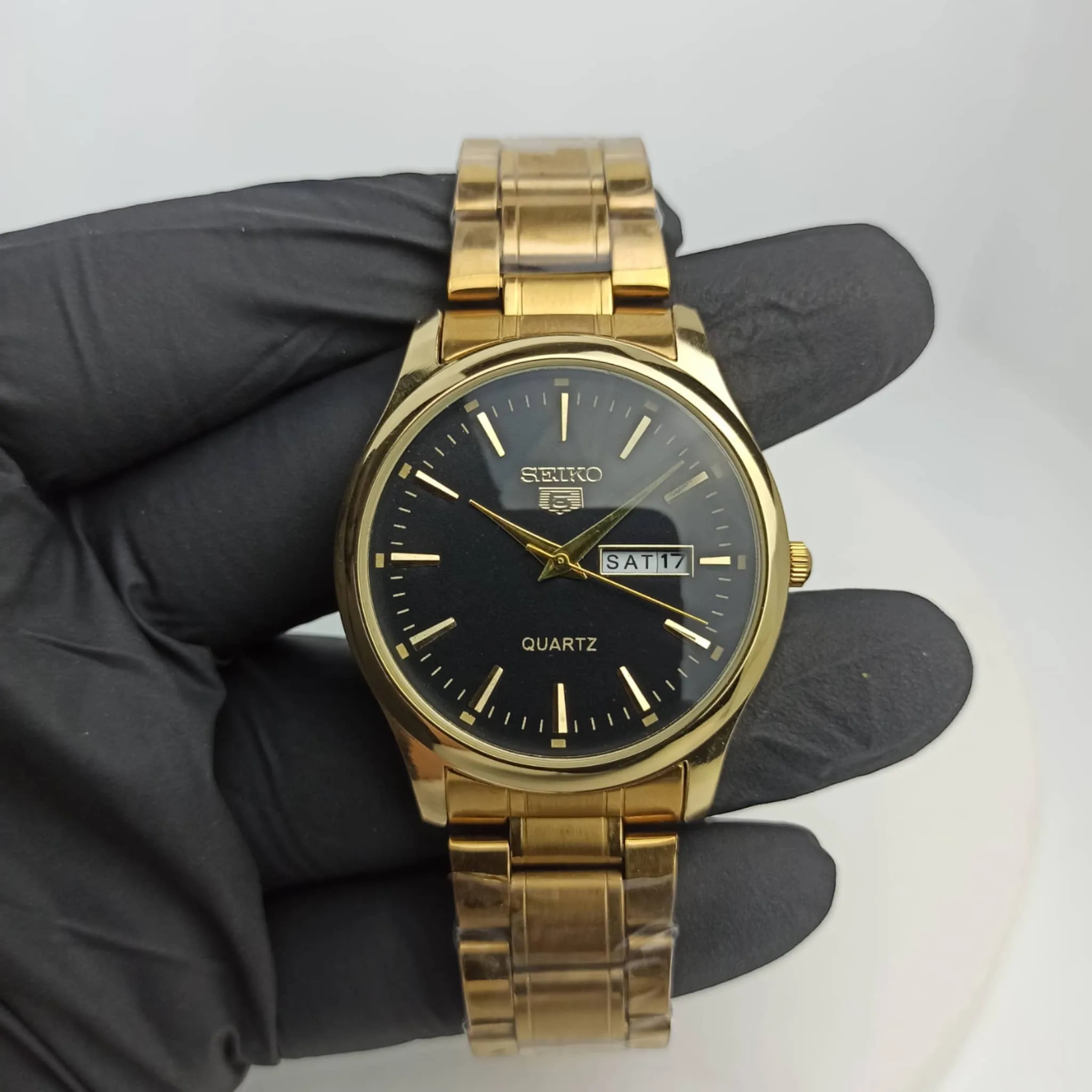 Seiko 5 - Good Quality - Day/Date - 38mm - Unisex Watch
